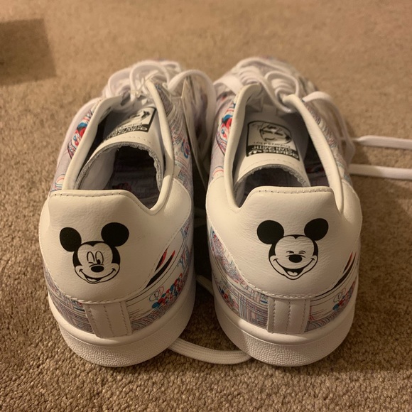 Disney x Stan Smith “Mickey Mouse Comic Strip” - Size 10 mens shoe - Picture 8 of 13